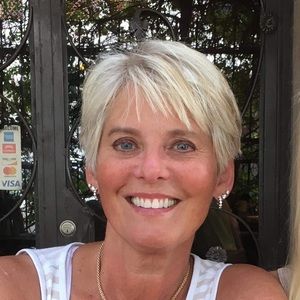 Meet your Posher, Robyn